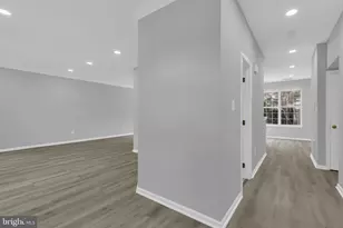 20465 Walsheid Terrace, Ashburn, VA 20147 - Photo 11