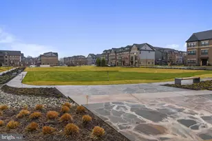 43498 Apple Orch Sq, Ashburn, VA 20148 - Photo 41