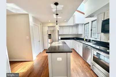 21326 Thimbleweed Court, Ashburn, VA 20147 - Photo 7