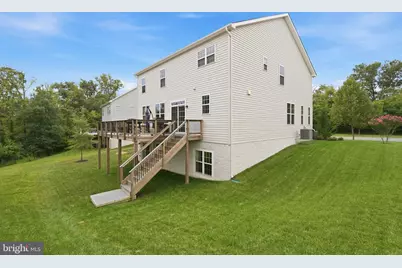 17992 Ridgewood Place, Round Hill, VA 20141 - Photo 37