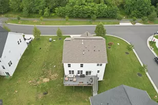 17992 Ridgewood Pl, Round Hill, VA 20141 - Photo 43
