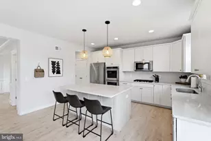 17992 Ridgewood Pl, Round Hill, VA 20141 - Photo 19