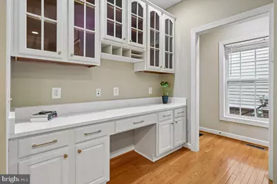 42855 Chatelain Circle, Ashburn, VA 20148 - Photo 11