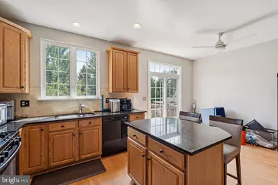 24722 Clock Tower Square, Aldie, VA 20105 - Photo 11