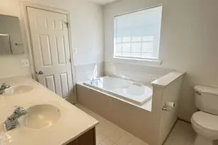 637 McLeary Square SE, Leesburg, VA 20175 - Photo 19
