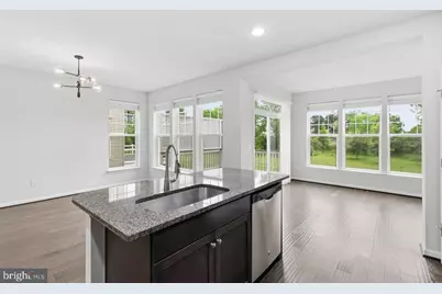 25288 Arrowroot Terrace, Chantilly, VA 20152 - Photo 11