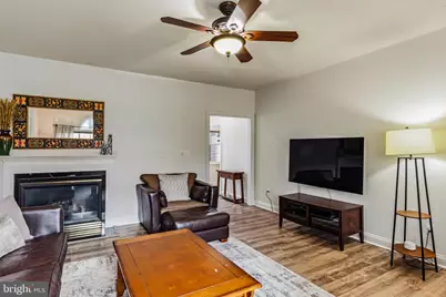41834 Bristow Manor Drive, Ashburn, VA 20148 - Photo 11