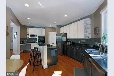 47779 Macgill Court, Sterling, VA 20165 - Photo 5
