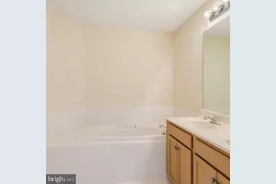 43698 Chicacoan Creek Square, Leesburg, VA 20176 - Photo 19