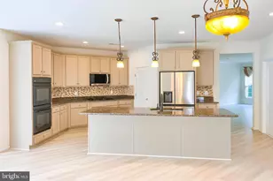 43698 Chicacoan Creek Square, Leesburg, VA 20176 - Photo 3