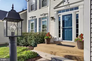 47638 Rhyolite Pl, Sterling, VA 20165 - Photo 5
