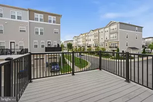 24537 Glenville Grv Ter, Aldie, VA 20105 - Photo 5