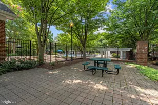 20322 Beechwood Terrace, Ashburn, VA 20147 - Photo 23