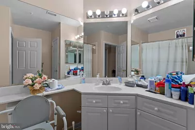 20322 Beechwood Terrace #202, Ashburn, VA 20147 - Photo 19