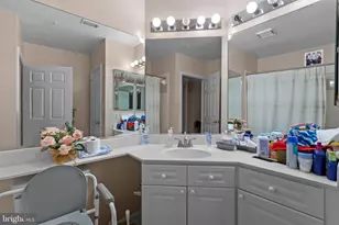 20322 Beechwood Terrace, Ashburn, VA 20147 - Photo 19