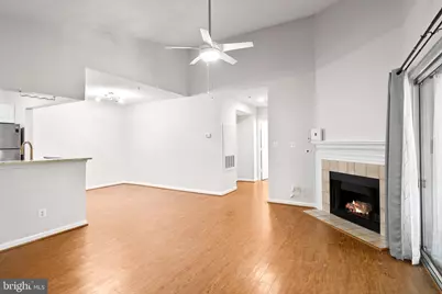 20322 Beechwood Terrace #301, Ashburn, VA 20147 - Photo 5