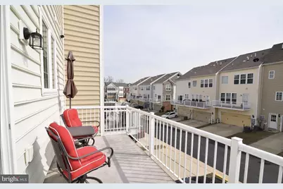 25496 Schooley Mill Terrace, Chantilly, VA 20152 - Photo 11