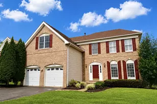 43520 Lucketts Bridge Cir, Ashburn, VA 20148 - Photo 1