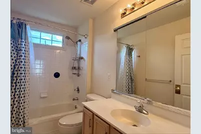 43520 Lucketts Bridge Circle, Ashburn, VA 20148 - Photo 25
