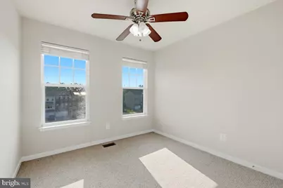 43350 Wayfarer Square, Chantilly, VA 20152 - Photo 15