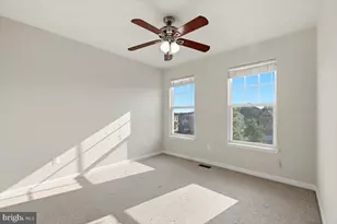 43350 Wayfarer Sq, Chantilly, VA 20152 - Photo 17