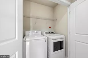 43350 Wayfarer Sq, Chantilly, VA 20152 - Photo 21