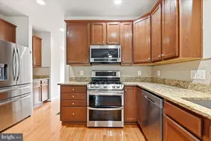 43350 Wayfarer Sq, Chantilly, VA 20152 - Photo 7