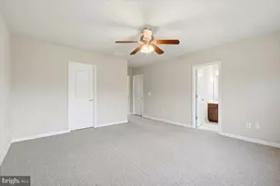 43350 Wayfarer Sq, Chantilly, VA 20152 - Photo 23