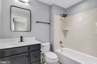 42522 Stratford Landing Drive, Brambleton, VA 20148 - Photo 33