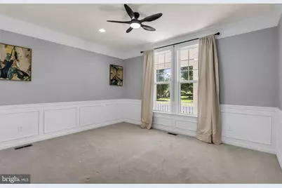 42522 Stratford Landing Drive, Brambleton, VA 20148 - Photo 5