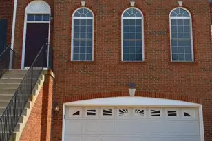 42902 Overly Square, Chantilly, VA 20152 - Photo 1