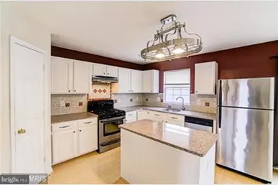 22932 Regent Terrace, Sterling, VA 20166 - Photo 3