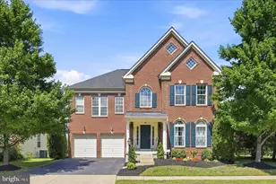 42173 St Huberts Pl, Chantilly, VA 20152 - Photo 1
