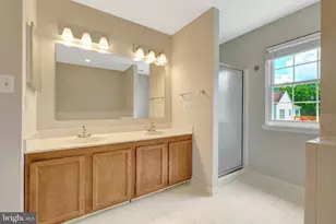 3 Whaley Ct, Sterling, VA 20165 - Photo 15