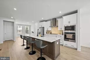 23055 Blue Eagle Ter, Brambleton, VA 20148 - Photo 15