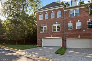 47740 Warwickshire Terrace, Sterling, VA 20165 - Photo 13
