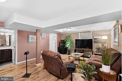 305 N Argonne Avenue, Sterling, VA 20164 - Photo 33
