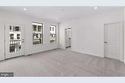 43841 Venetian Square, Ashburn, VA 20147 - Photo 7