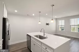 42564 Invergordon Ter, Sterling, VA 20166 - Photo 13