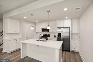 42564 Invergordon Ter, Sterling, VA 20166 - Photo 11