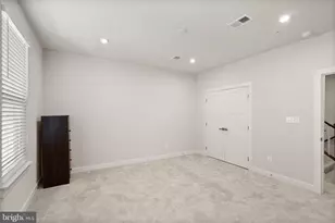 42564 Invergordon Ter, Sterling, VA 20166 - Photo 19