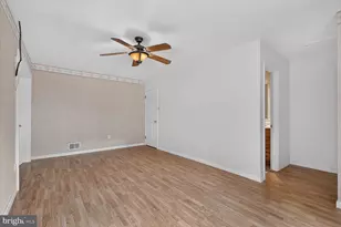 323 Avondale Dr, Sterling, VA 20164 - Photo 31