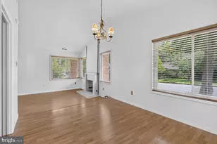 323 Avondale Dr, Sterling, VA 20164 - Photo 15
