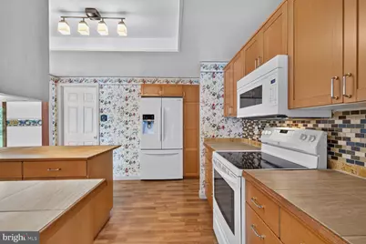 323 Avondale Drive, Sterling, VA 20164 - Photo 21