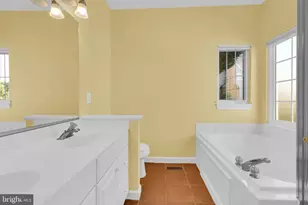46855 Willowood Pl, Sterling, VA 20165 - Photo 19