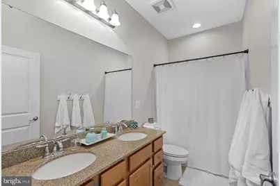 26042 First Frost Way, Chantilly, VA 20152 - Photo 35