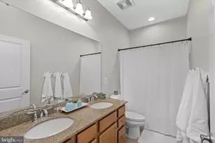 26042 First Frost Way, Chantilly, VA 20152 - Photo 35