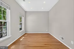 26025 Murrey Dr, Chantilly, VA 20152 - Photo 9