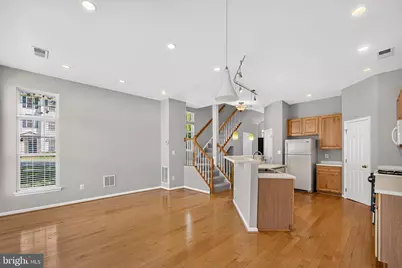 26025 Murrey Drive, Chantilly, VA 20152 - Photo 17