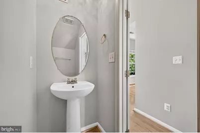 26025 Murrey Drive, Chantilly, VA 20152 - Photo 11